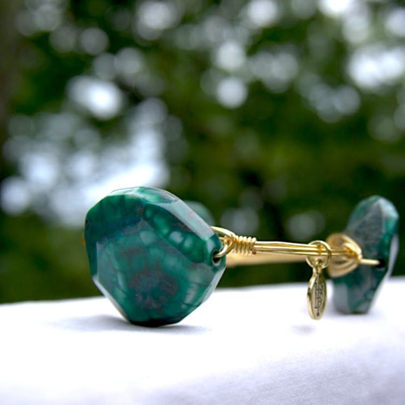 Bourbon & Bowties | Jade Stone Chunky Bangle - Picture 2 of 6